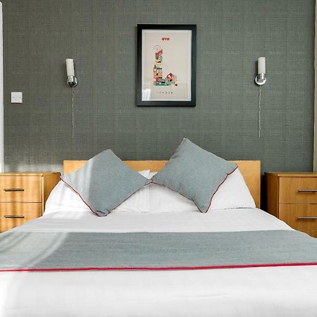 Flexistay Tulsi Aparthotel Croydon Kültér fotó