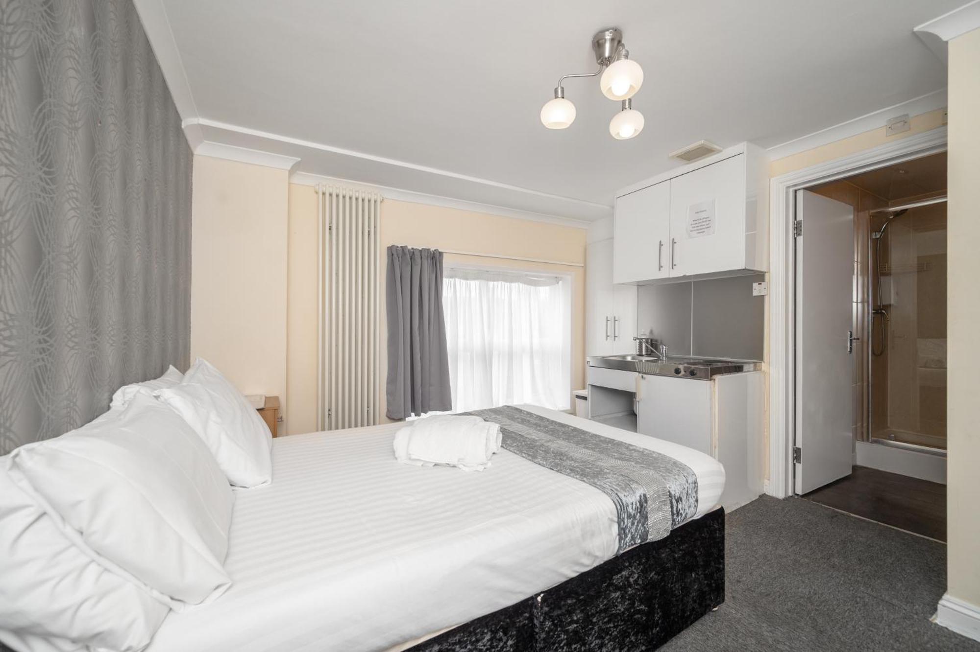 Flexistay Tulsi Aparthotel Croydon Kültér fotó