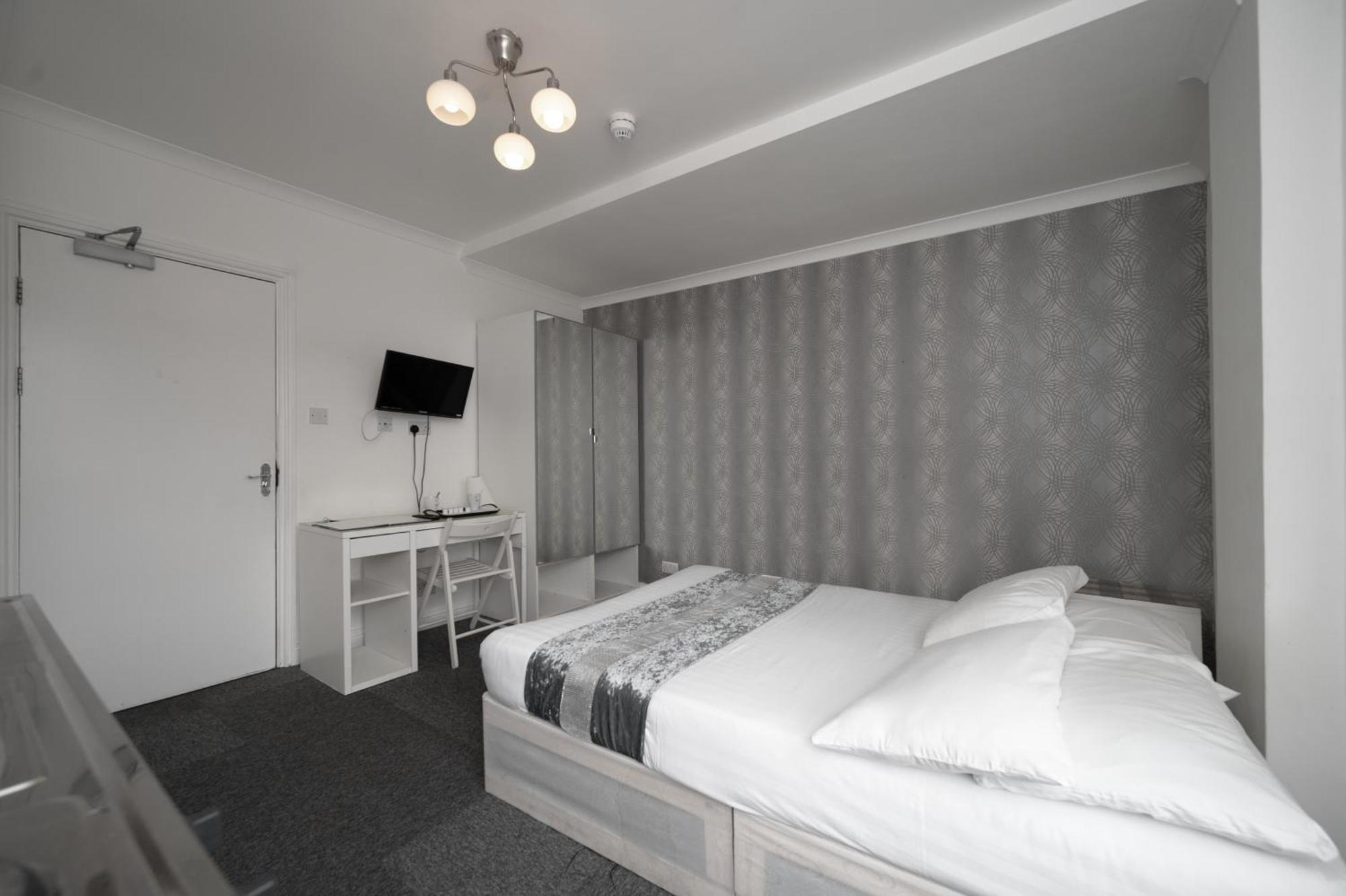 Flexistay Tulsi Aparthotel Croydon Kültér fotó