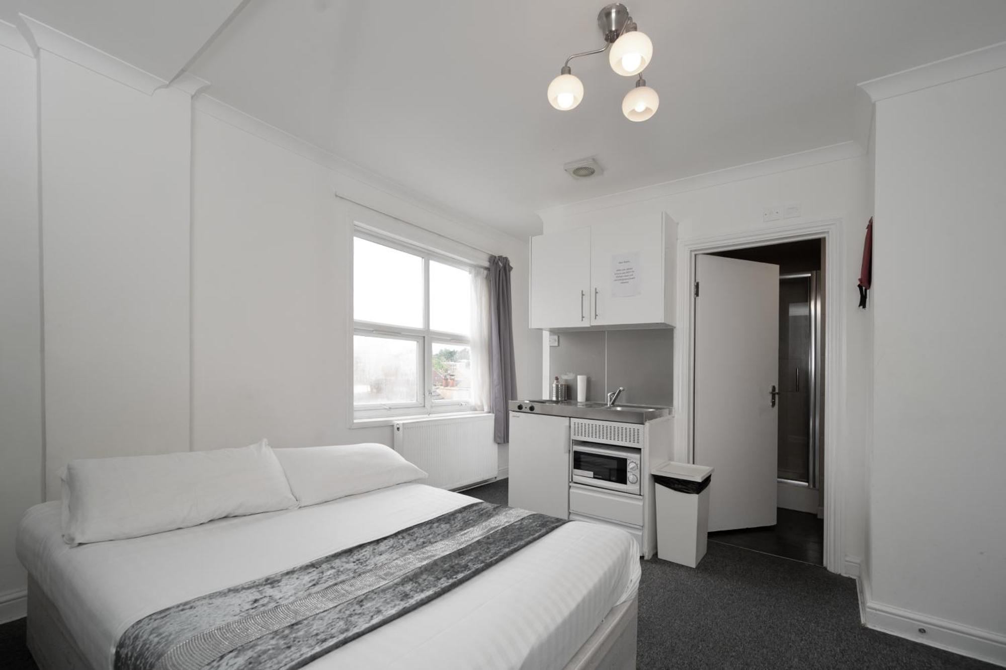 Flexistay Tulsi Aparthotel Croydon Kültér fotó