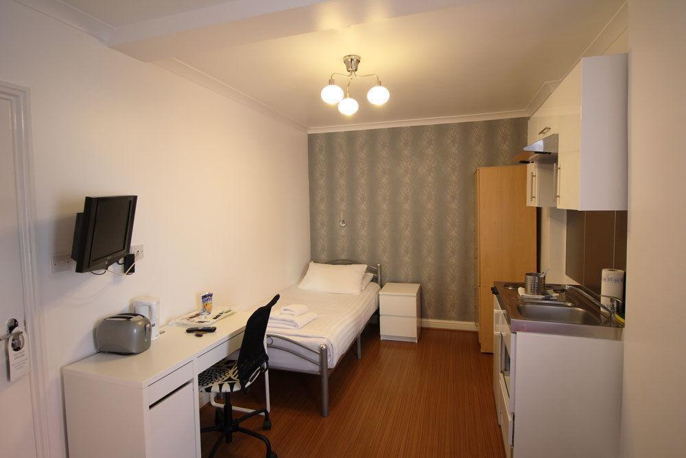 Flexistay Tulsi Aparthotel Croydon Kültér fotó